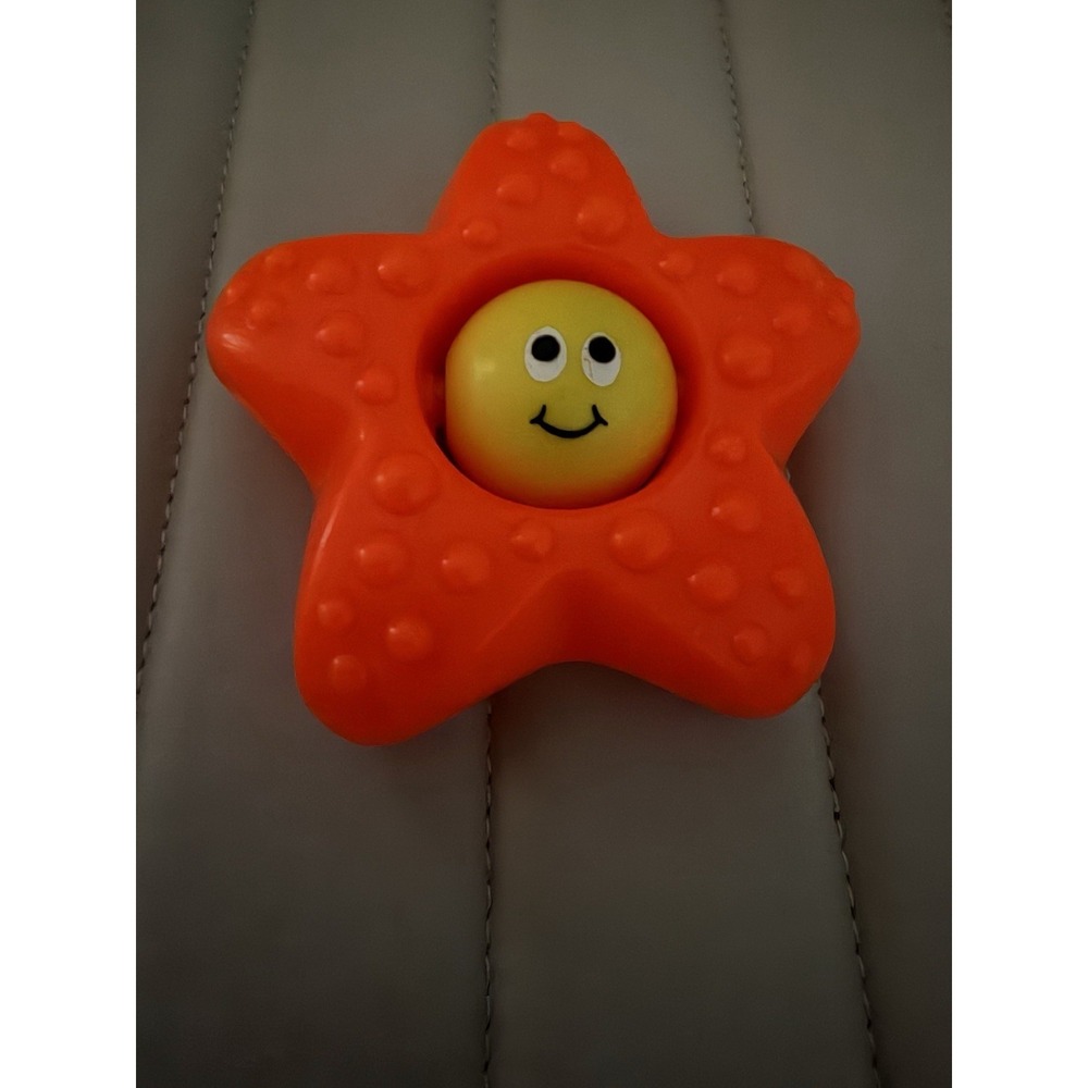 Fisher Price 623 Sandy Starfish Baby Toy Rattle Star Fish Floats Tub Vintage